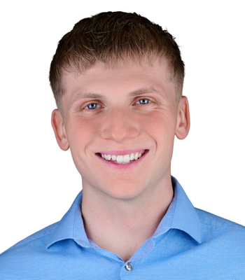 Portrait of Cody Richard, Real Estate Consultant.